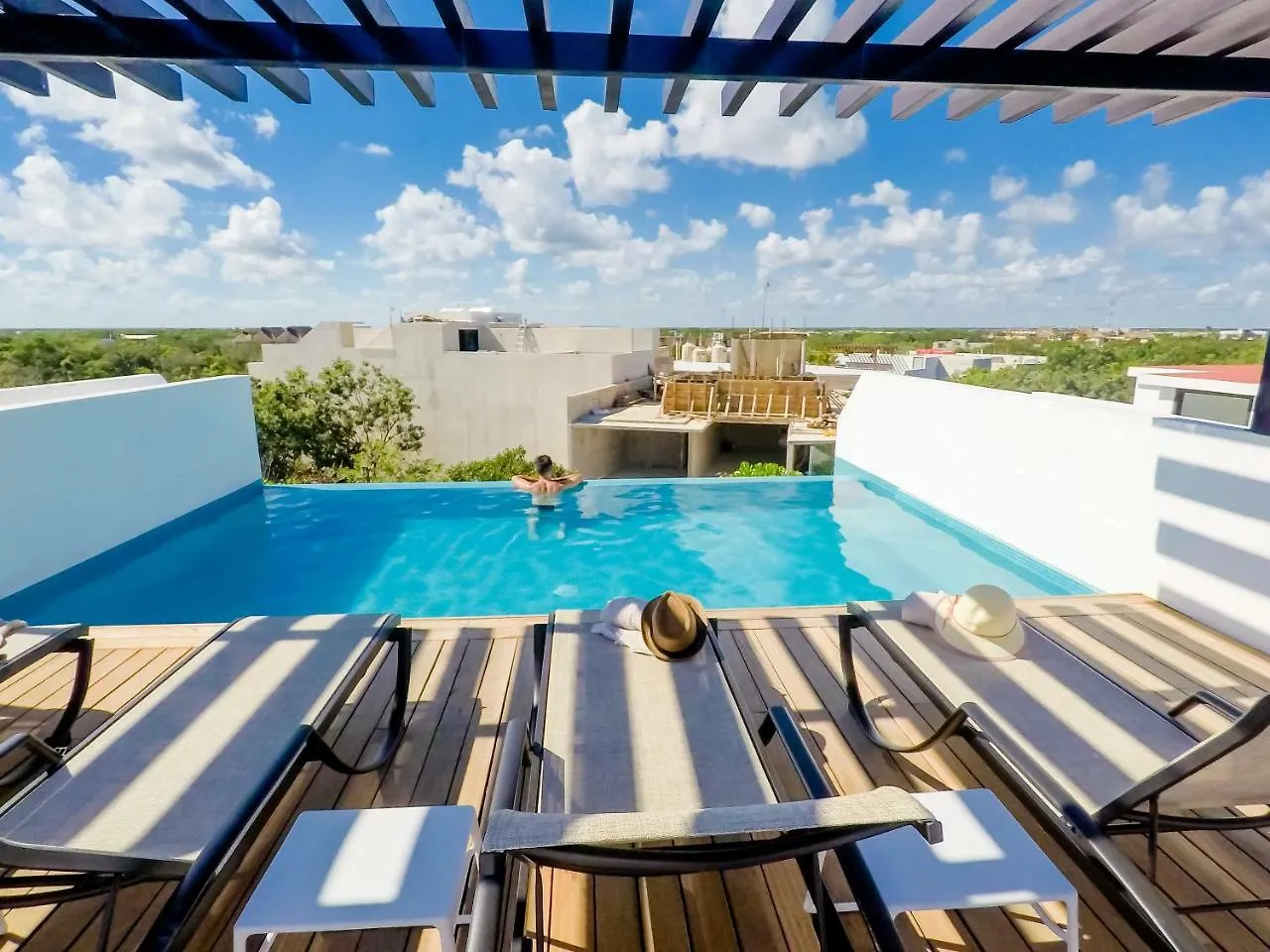 Quinto Sol Luxury Apartments By Mikitito Rentals Tulum